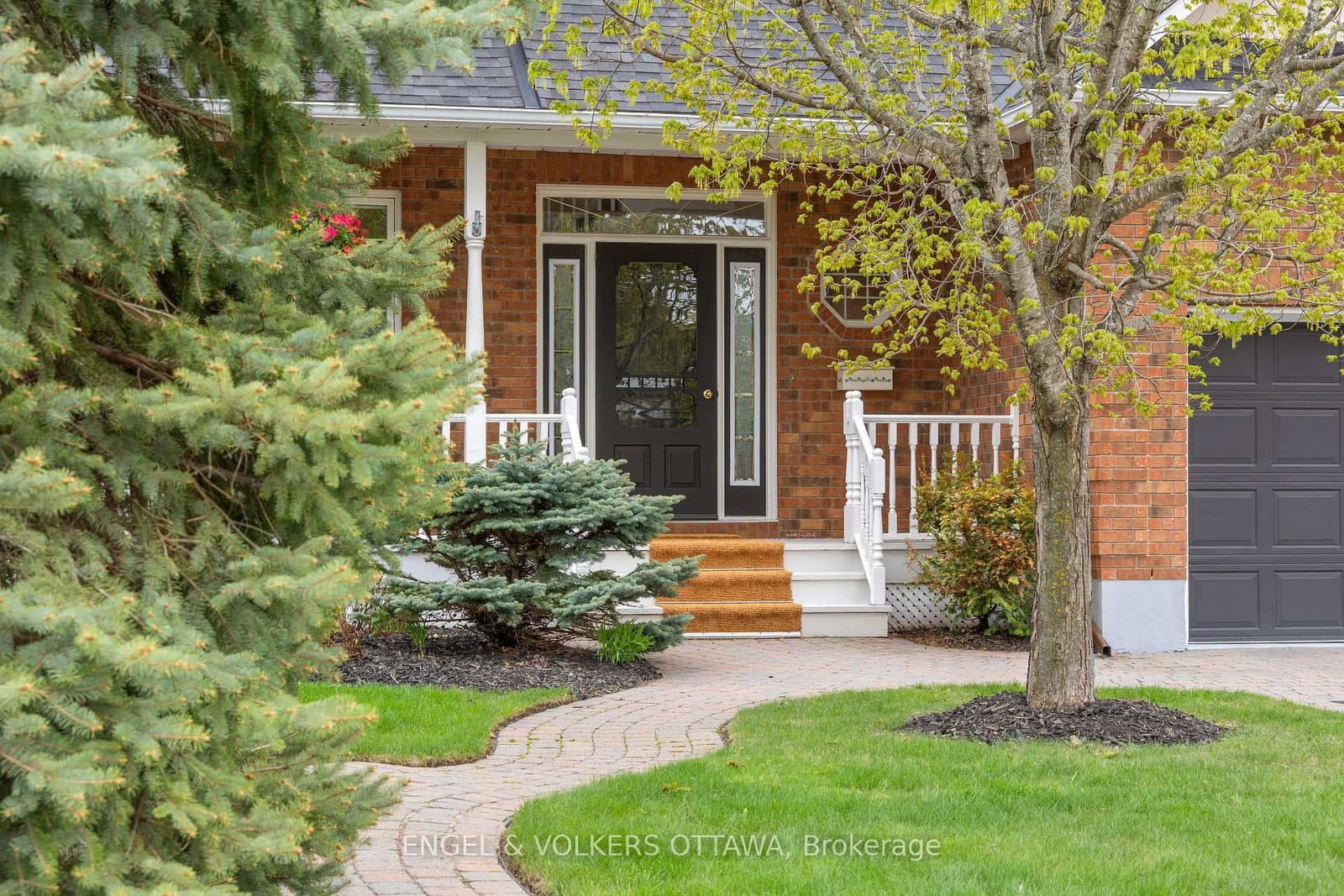 1014 Stormont Street, Ottawa, ON — photo 3