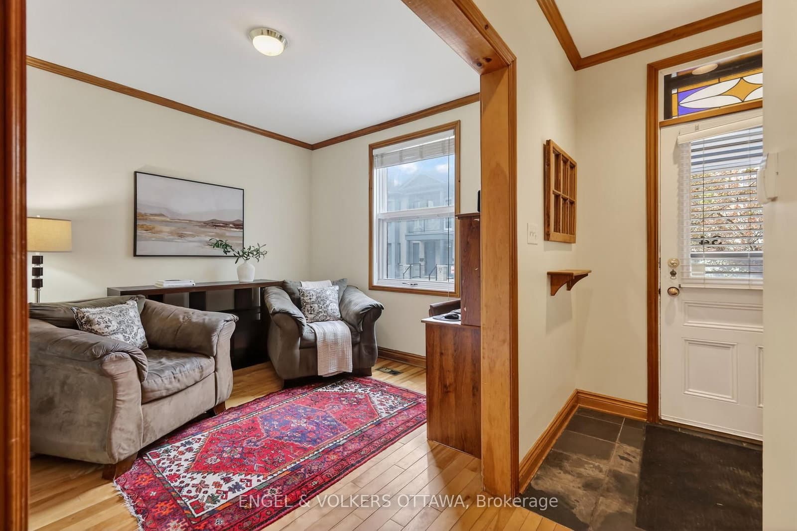 34 Ella Street, Ottawa, ON — photo 3