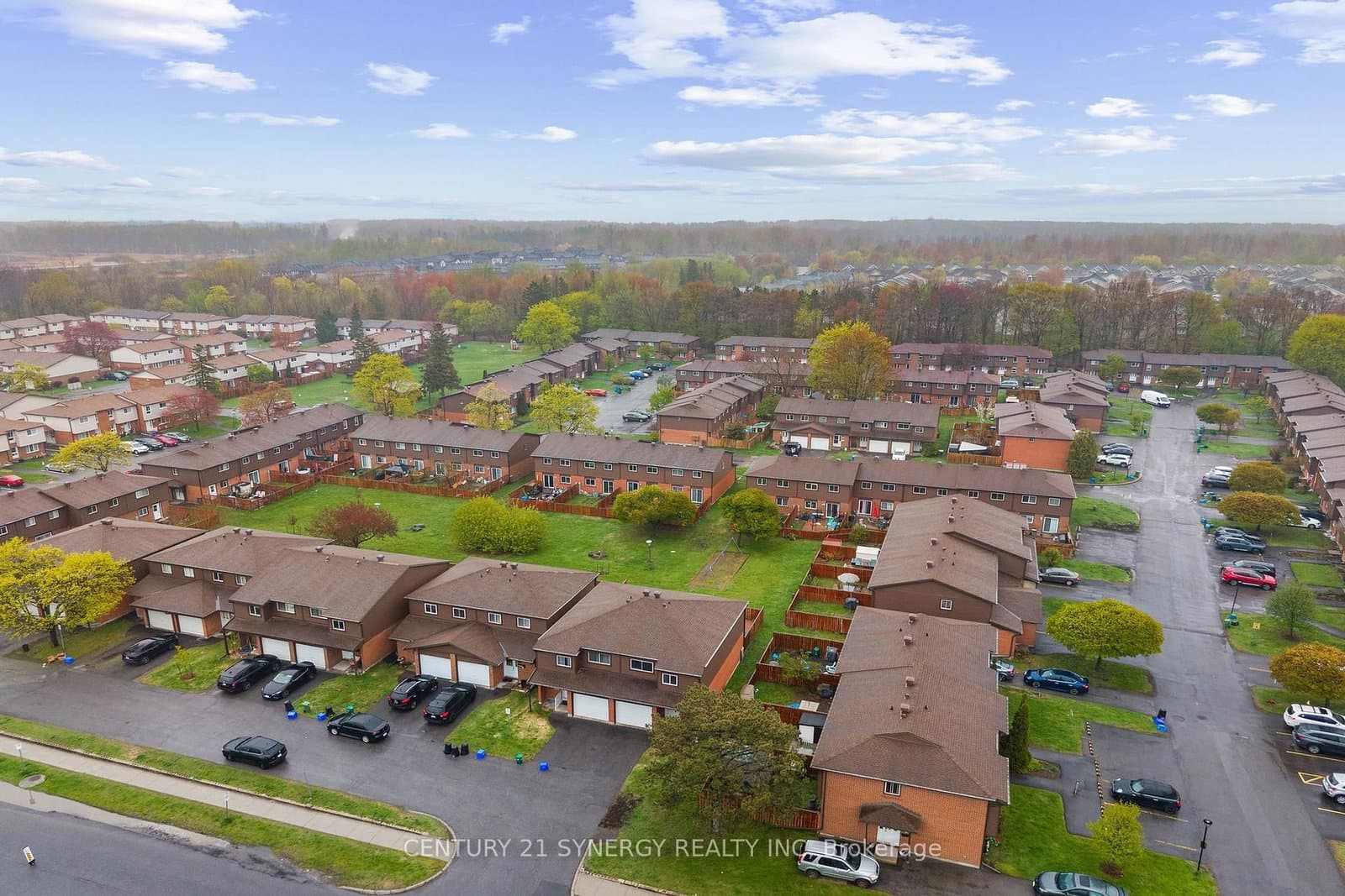 22 - 1536 Queensdale Avenue, Gloucester, ON — photo 3