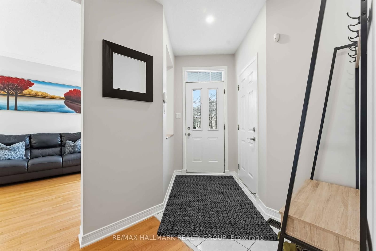 22 Oak Grove Street, Ottawa, ON — photo 3