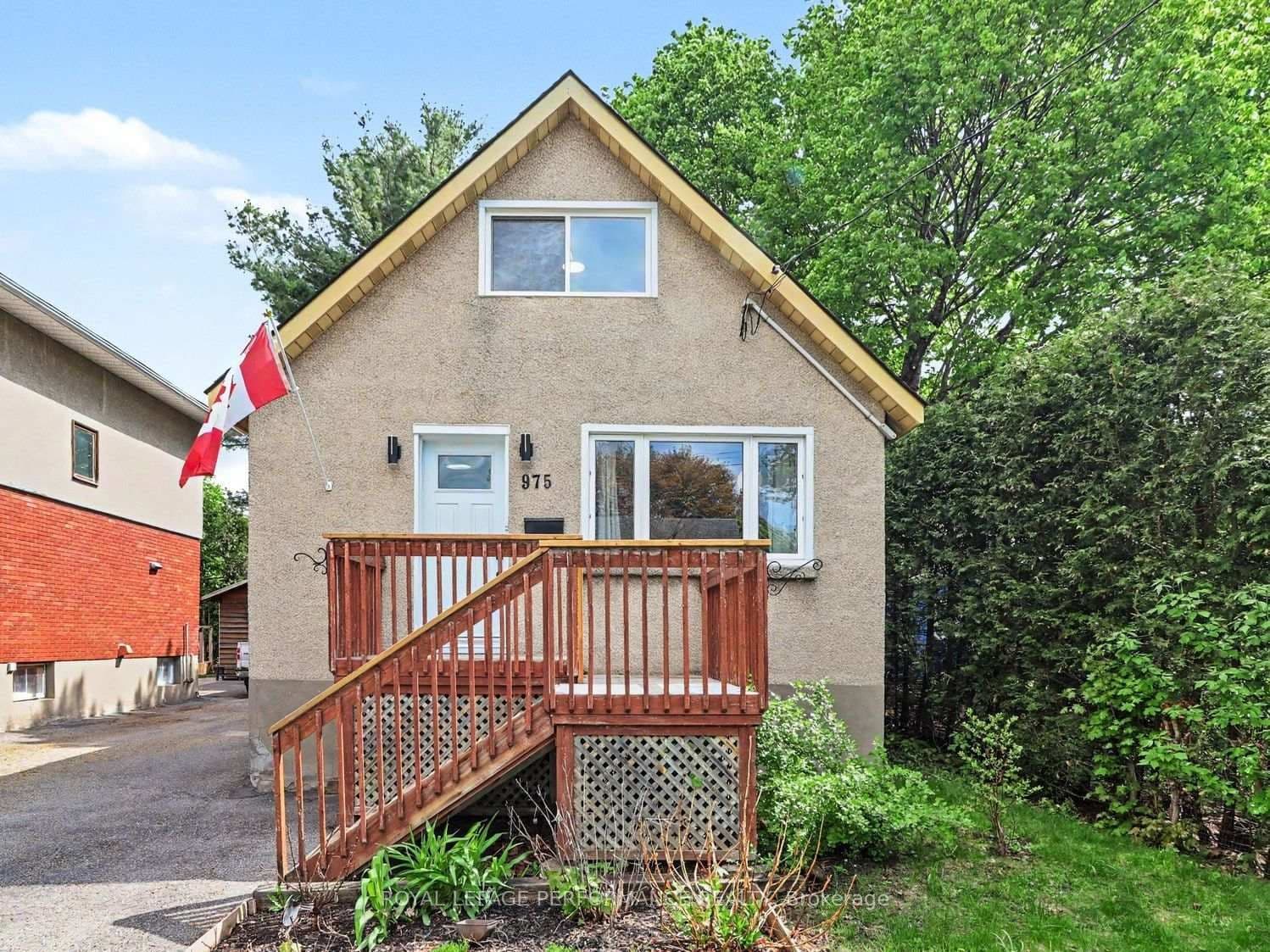 975 Sheridan Avenue, Ottawa, ON