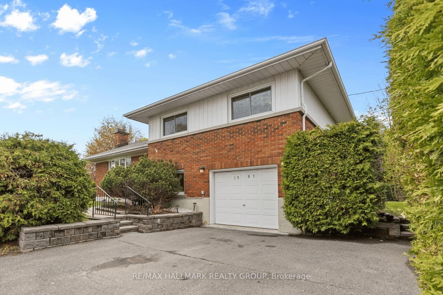1981 Navaho Drive, Ottawa, ON — photo 2