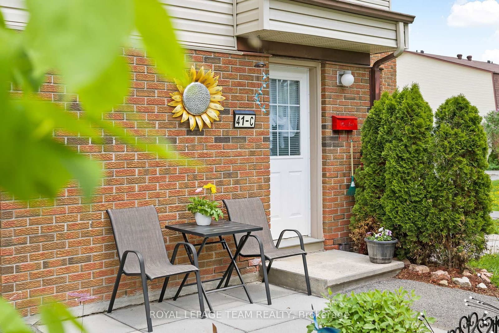 41C Forester Crescent, Ottawa, ON
