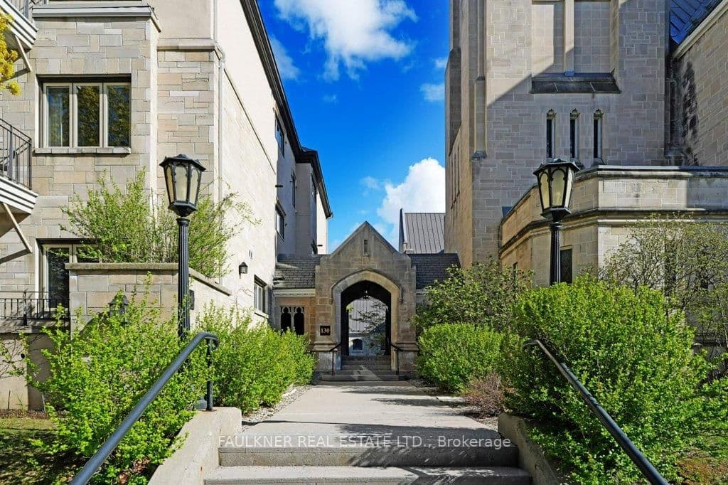 203 - 130 Glebe Avenue, Ottawa, ON — photo 2