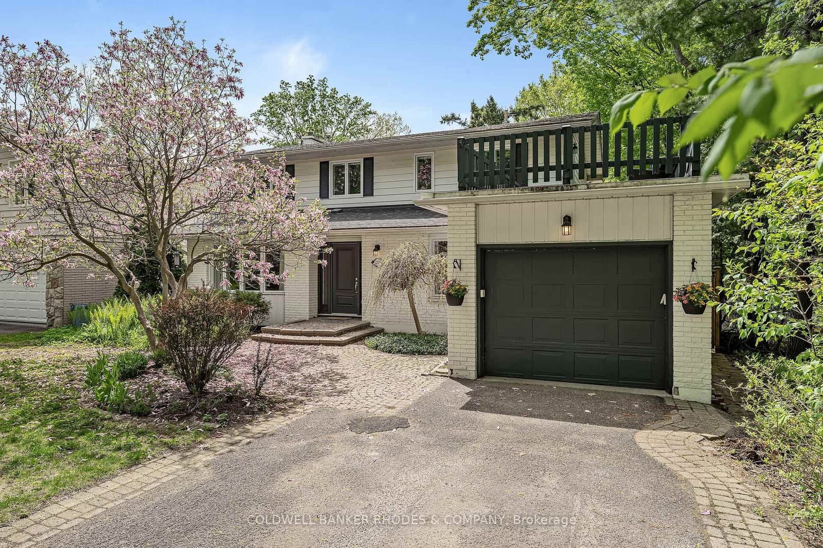 2228 Old Lilac Lane, Ottawa, ON