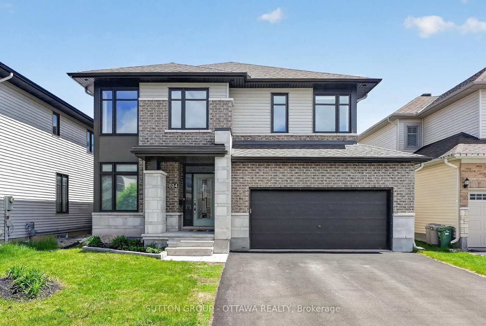 824 CONTOUR Street, Ottawa, ON