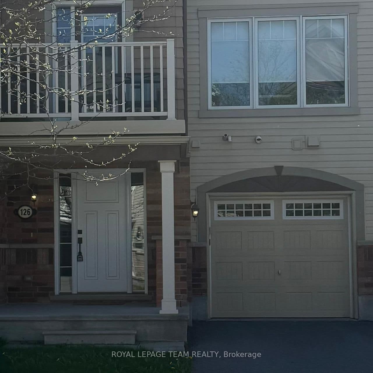 126 Grenadine Street, Stittsville, ON — photo 2