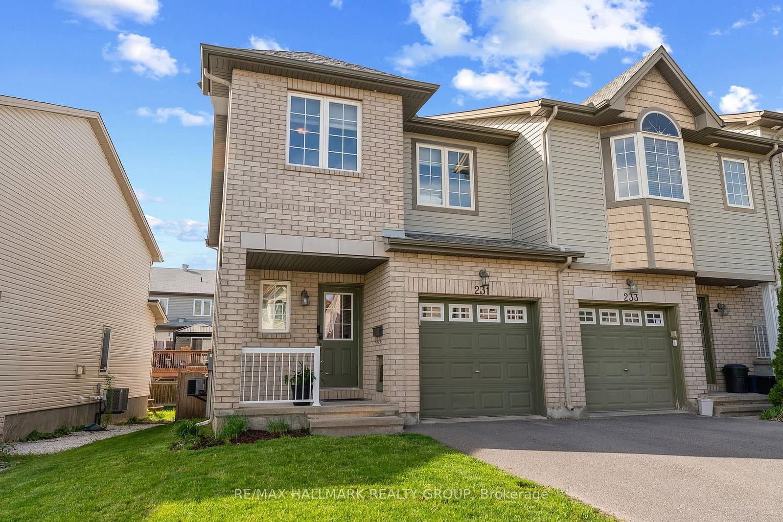 231 Rolling Meadow Crescent, Ottawa, ON