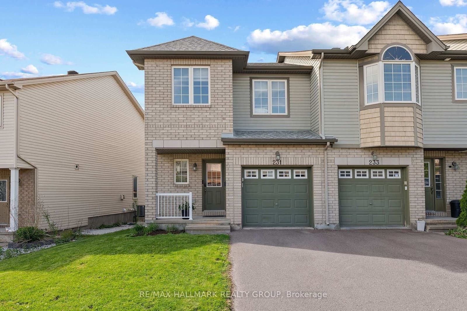 231 Rolling Meadow Crescent, Ottawa, ON — photo 2