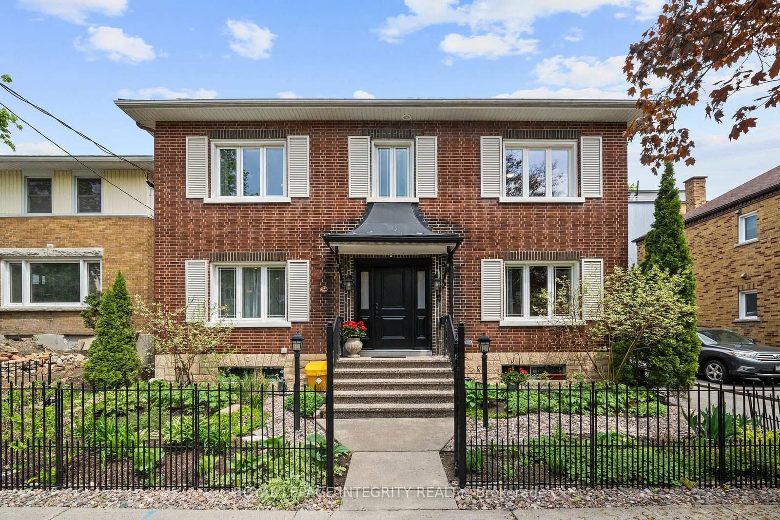 45 Goulburn Avenue, Ottawa, ON