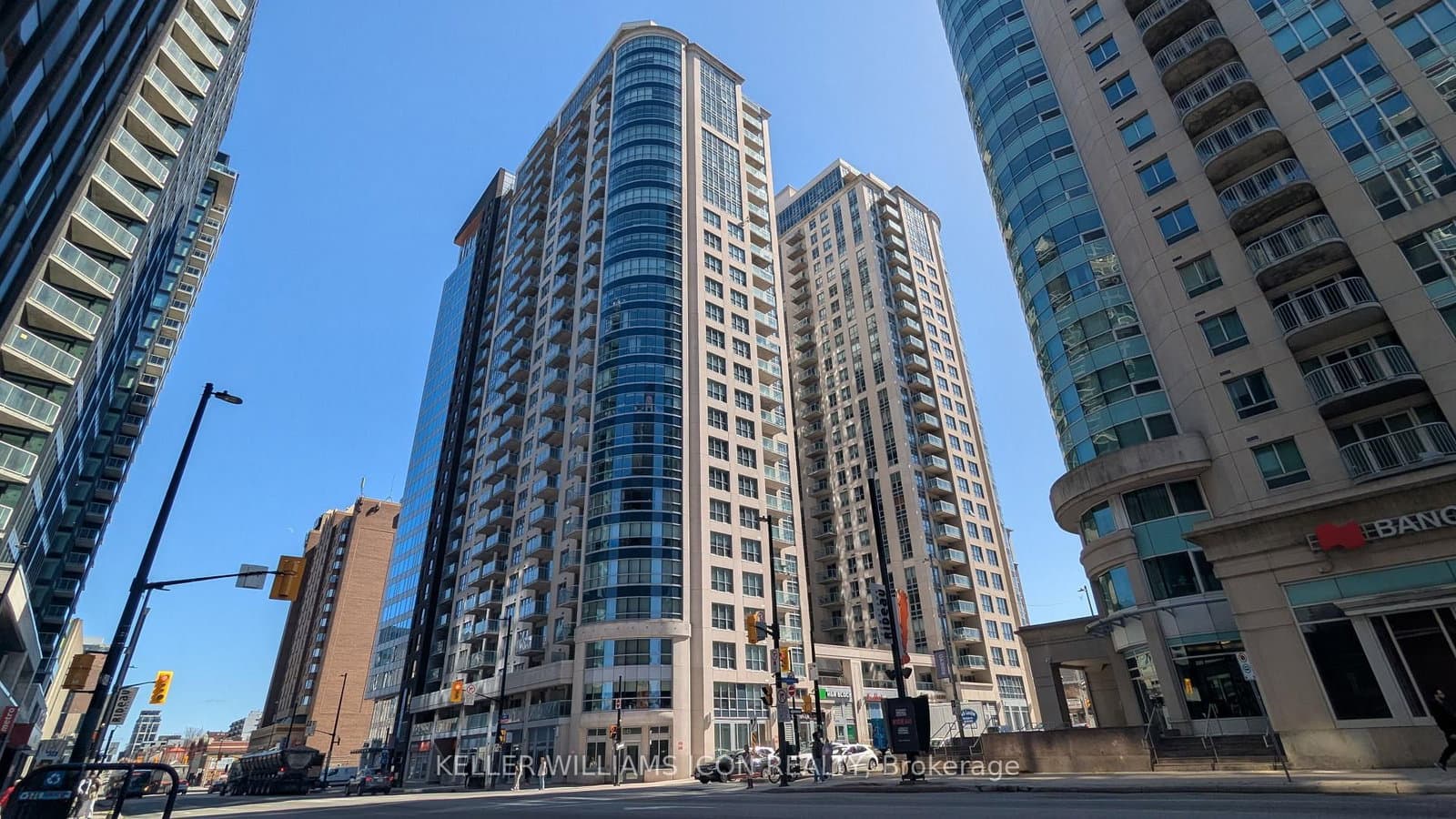 1106 - 242 Rideau Street, Ottawa, ON
