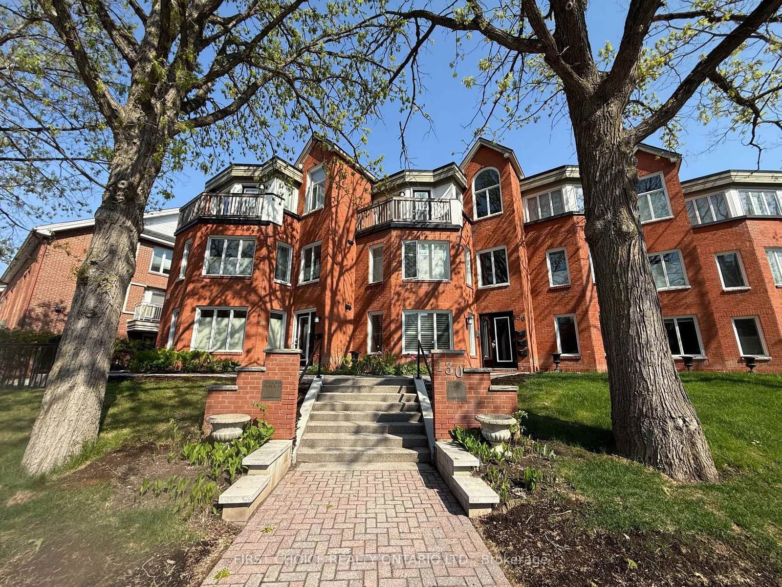 C - 130 Greenfield Avenue, Ottawa, ON