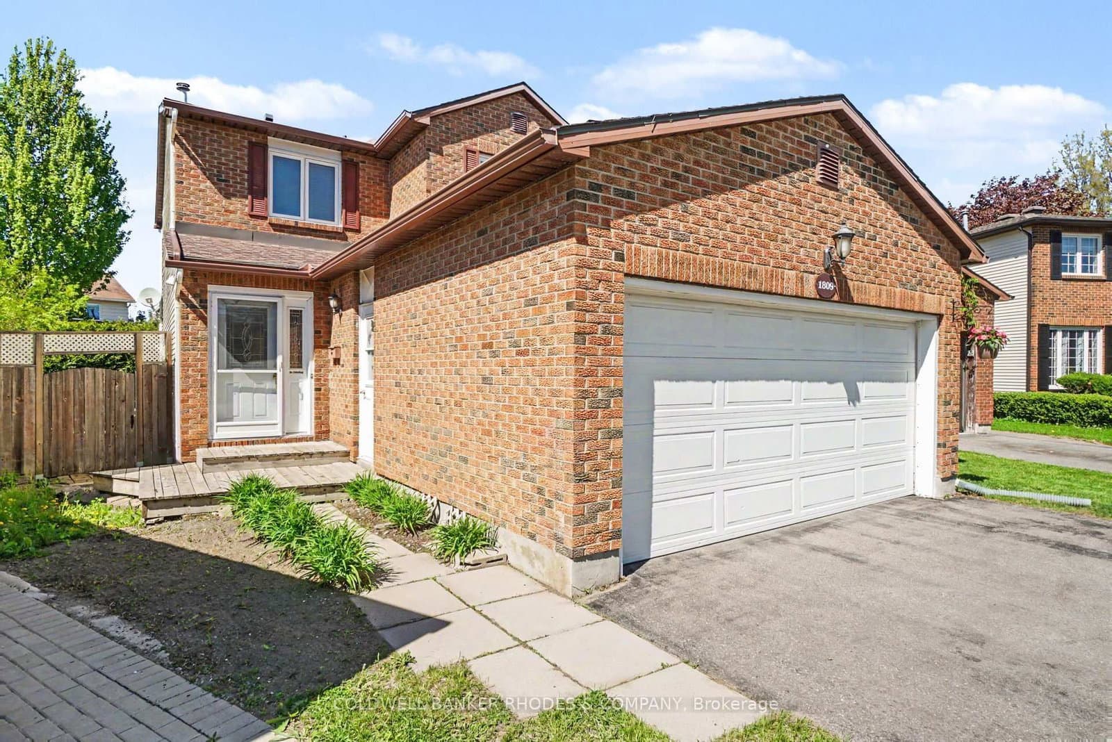 1809 Brousseau Crescent, Ottawa, ON — photo 2