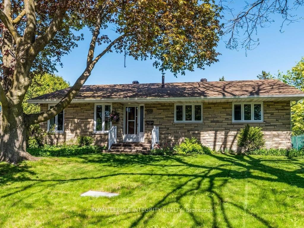 55 Overlake Drive, Ottawa, ON — photo 2