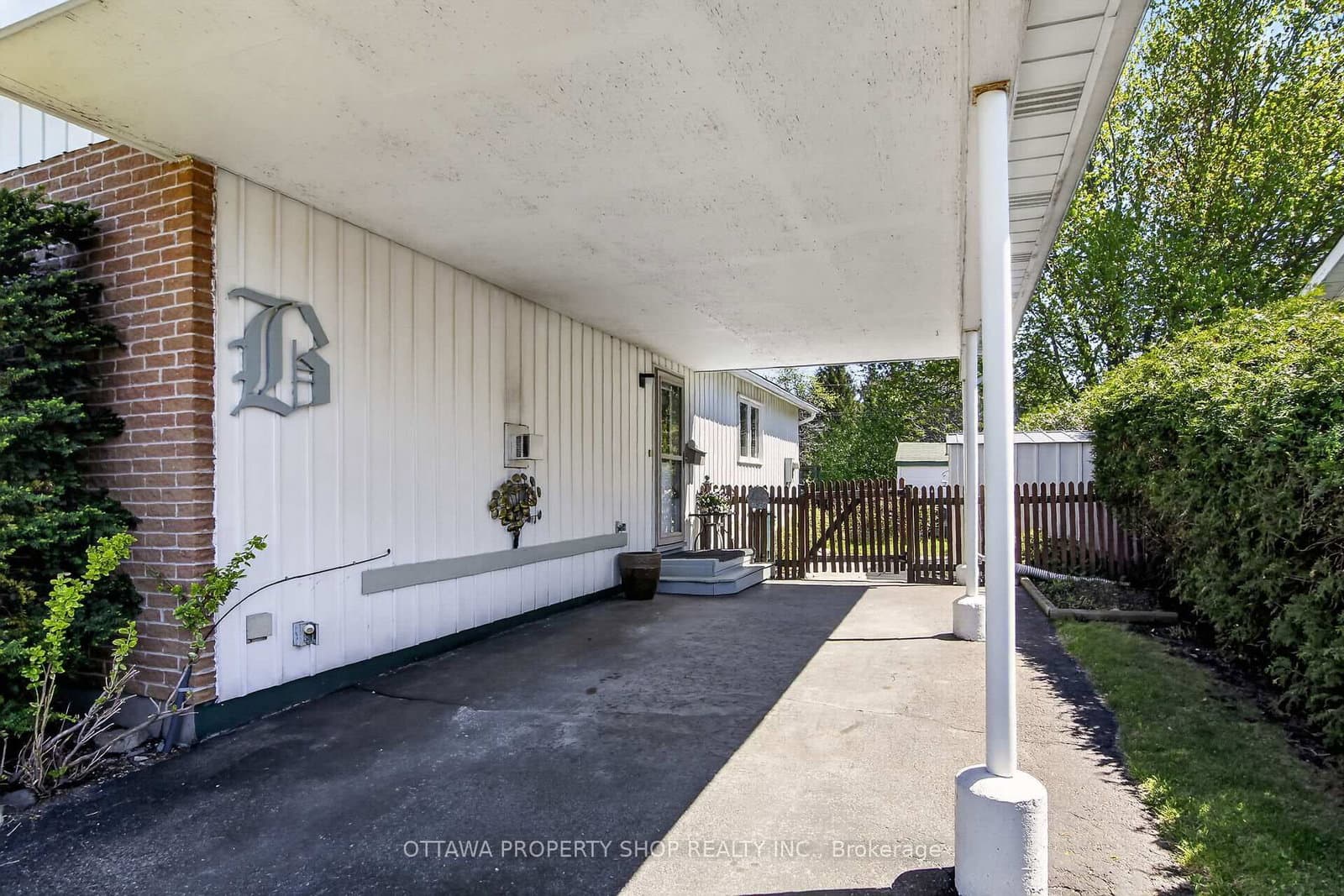 49 Country Lane, Ottawa, ON — photo 3