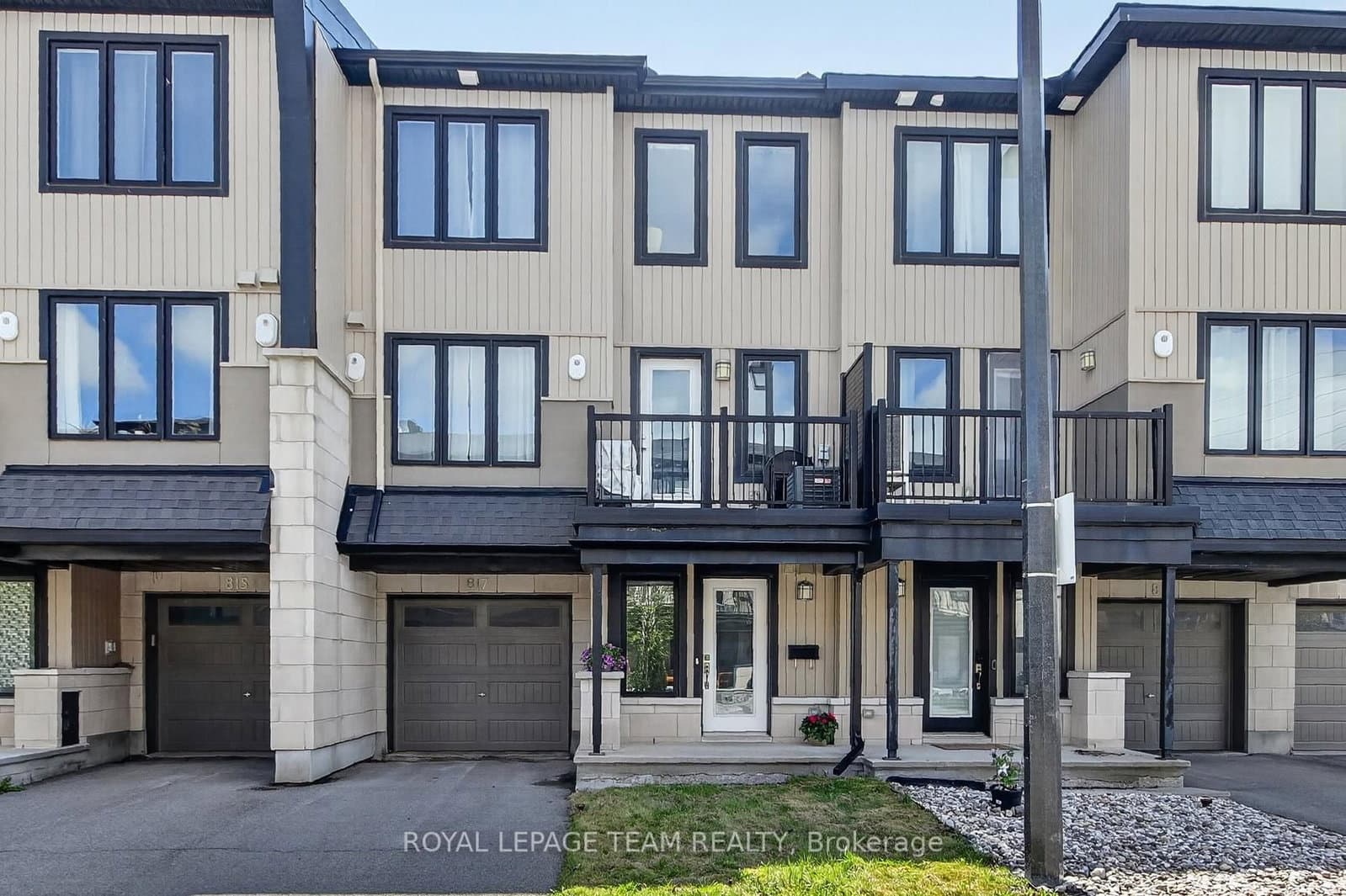 817 Element Private, Ottawa, ON