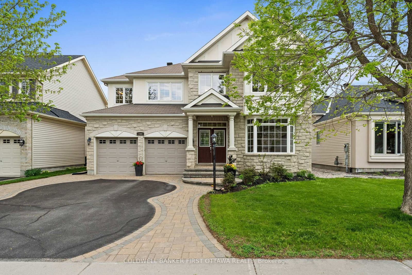 788 Kilbirnie Drive, Ottawa, ON