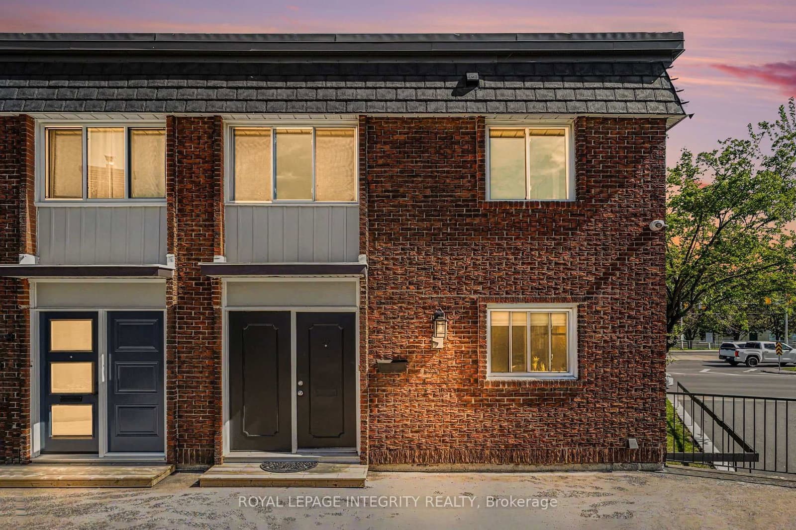 27 - 1821 Walkley Road, Ottawa, ON