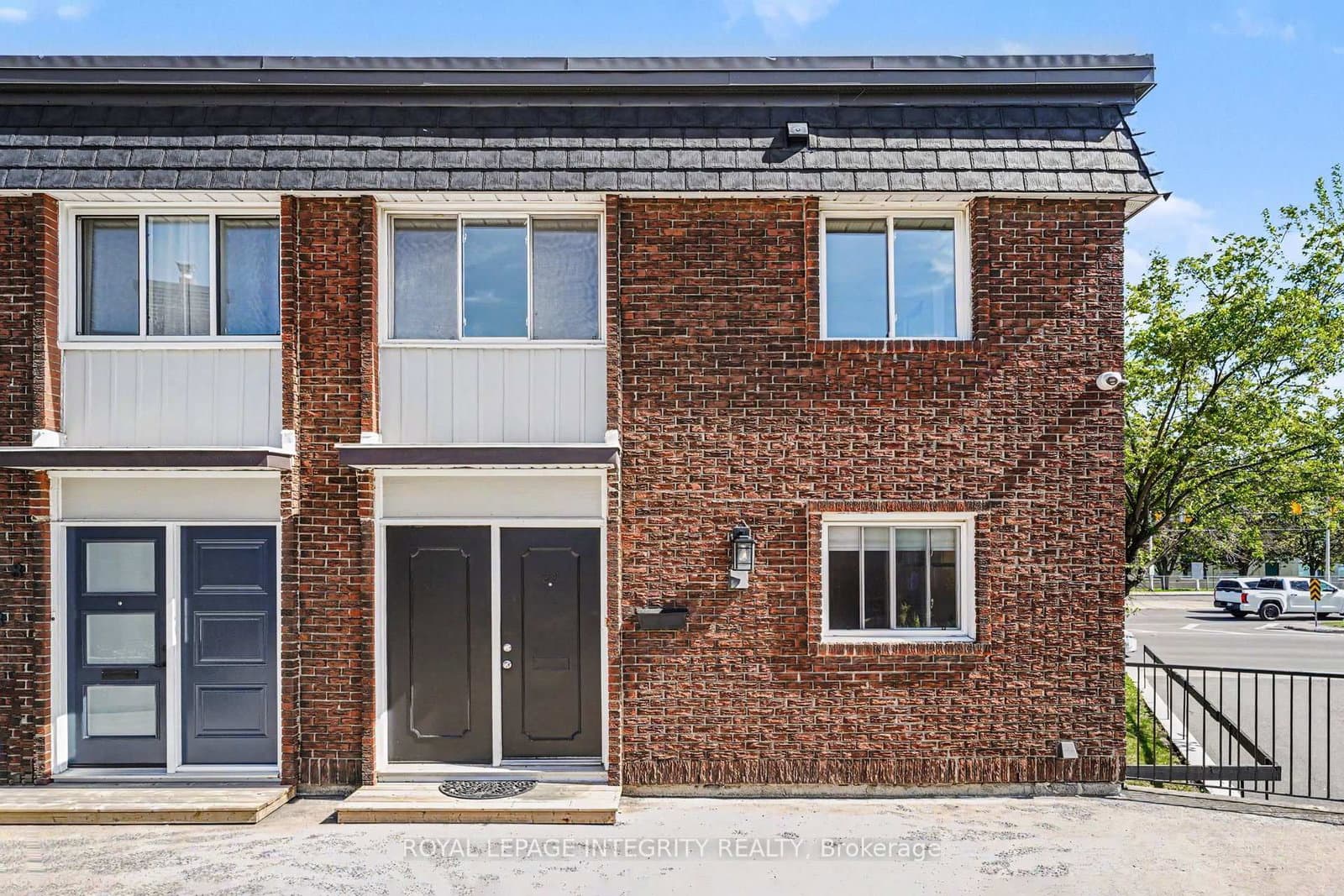 27 - 1821 Walkley Road, Ottawa, ON — photo 2
