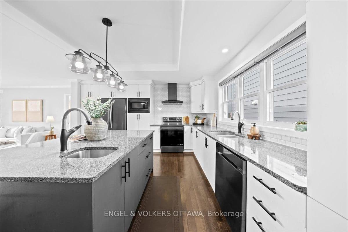 1005 Gold Crescent, Ottawa, ON — photo 14