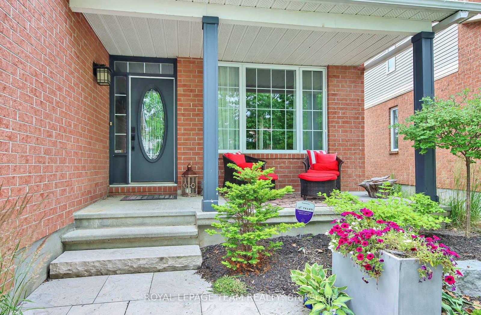 2886 Brigham Way, Ottawa, ON — photo 2