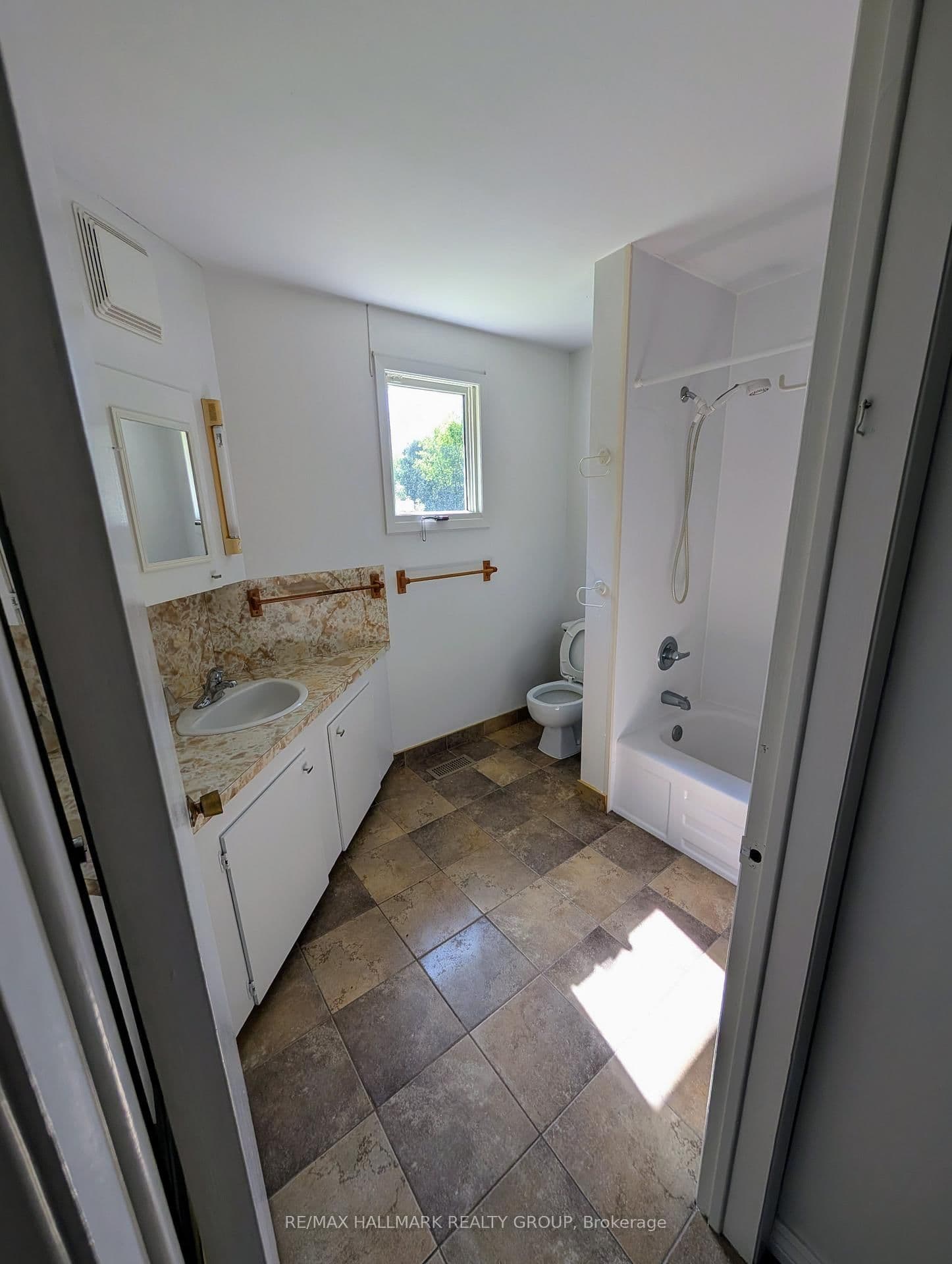1636 Stagecoach Road, Greely, ON — photo 7
