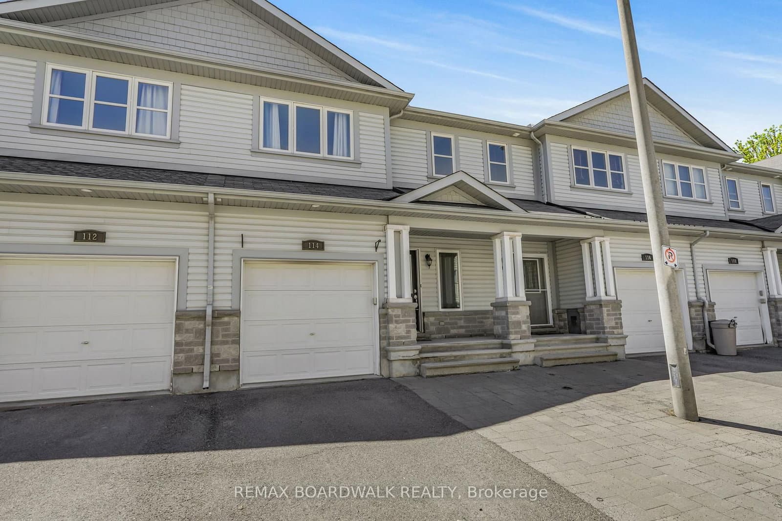 114 Potts Private, Ottawa, ON — photo 2