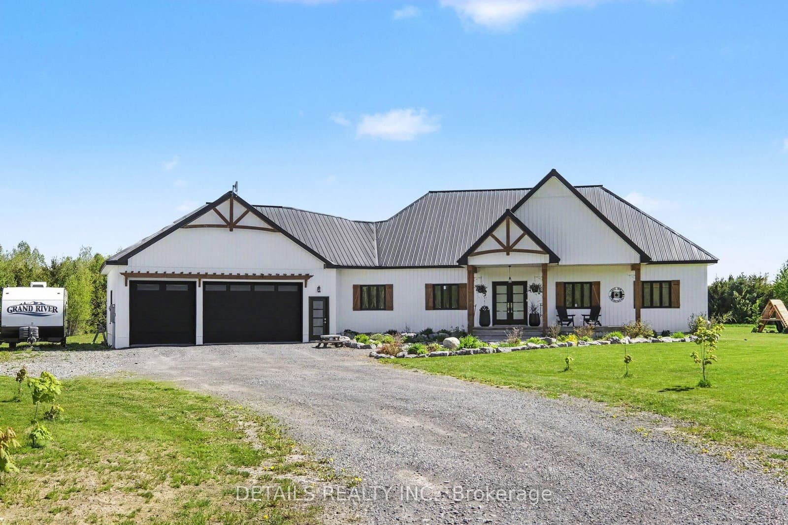 6255 Saumure Road, Orleans, ON — photo 2