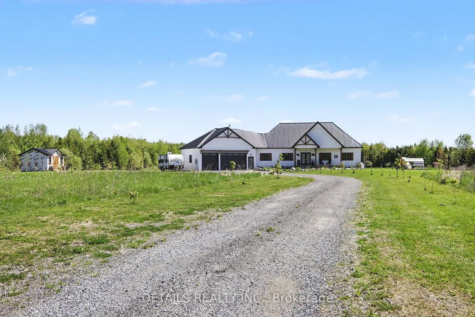 6255 Saumure Road, Orleans, ON — photo 3