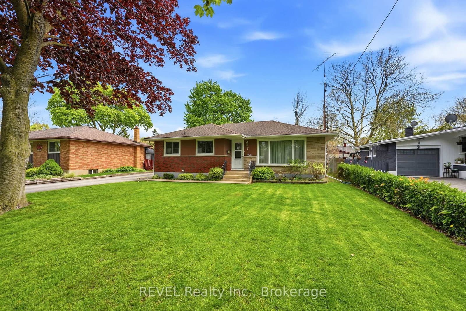 7 Brucedale Avenue, St. Catharines, ON