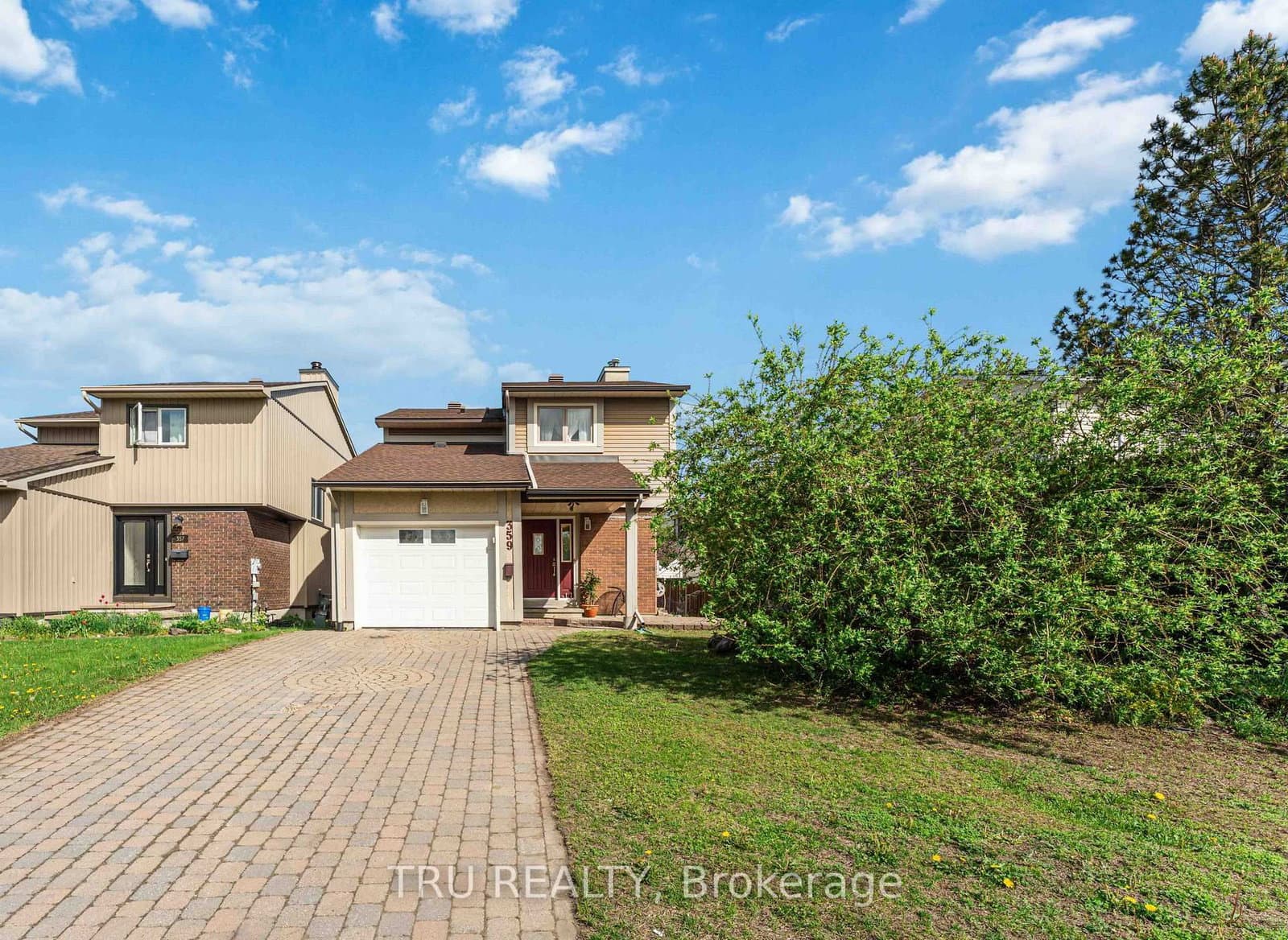 359 Burnt Ember Way, Orleans, ON — photo 2