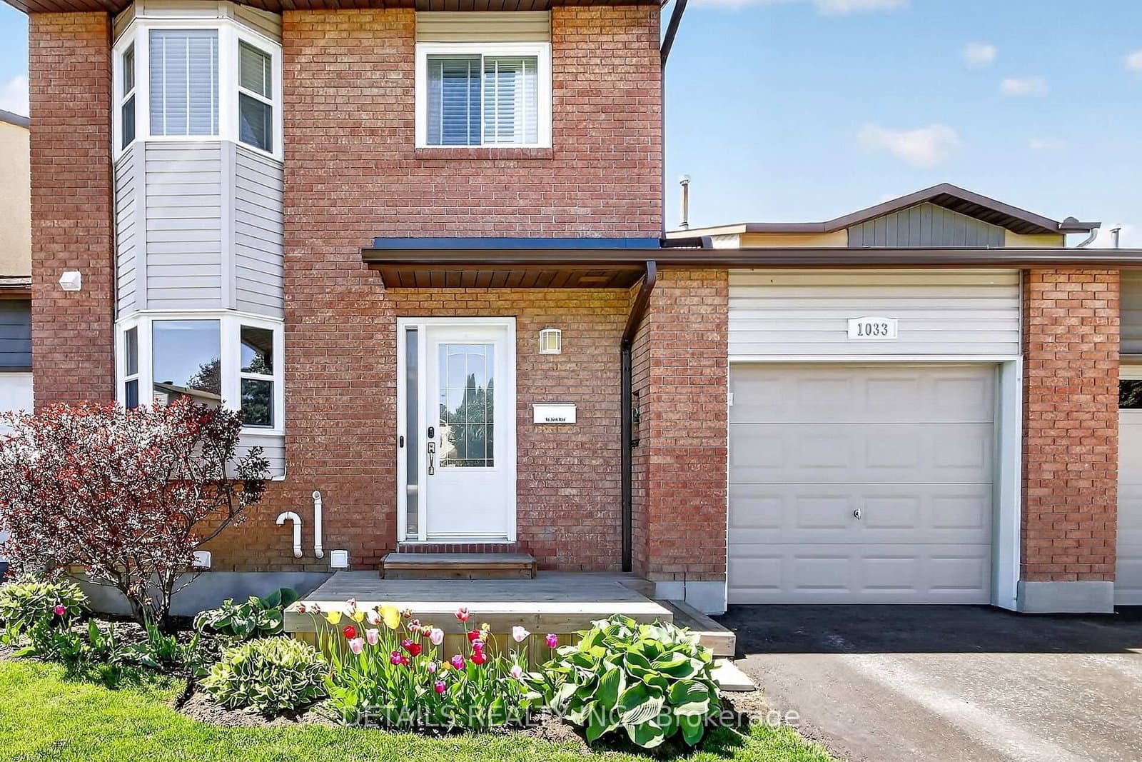 1033 Avignon Court, Ottawa, ON — photo 2
