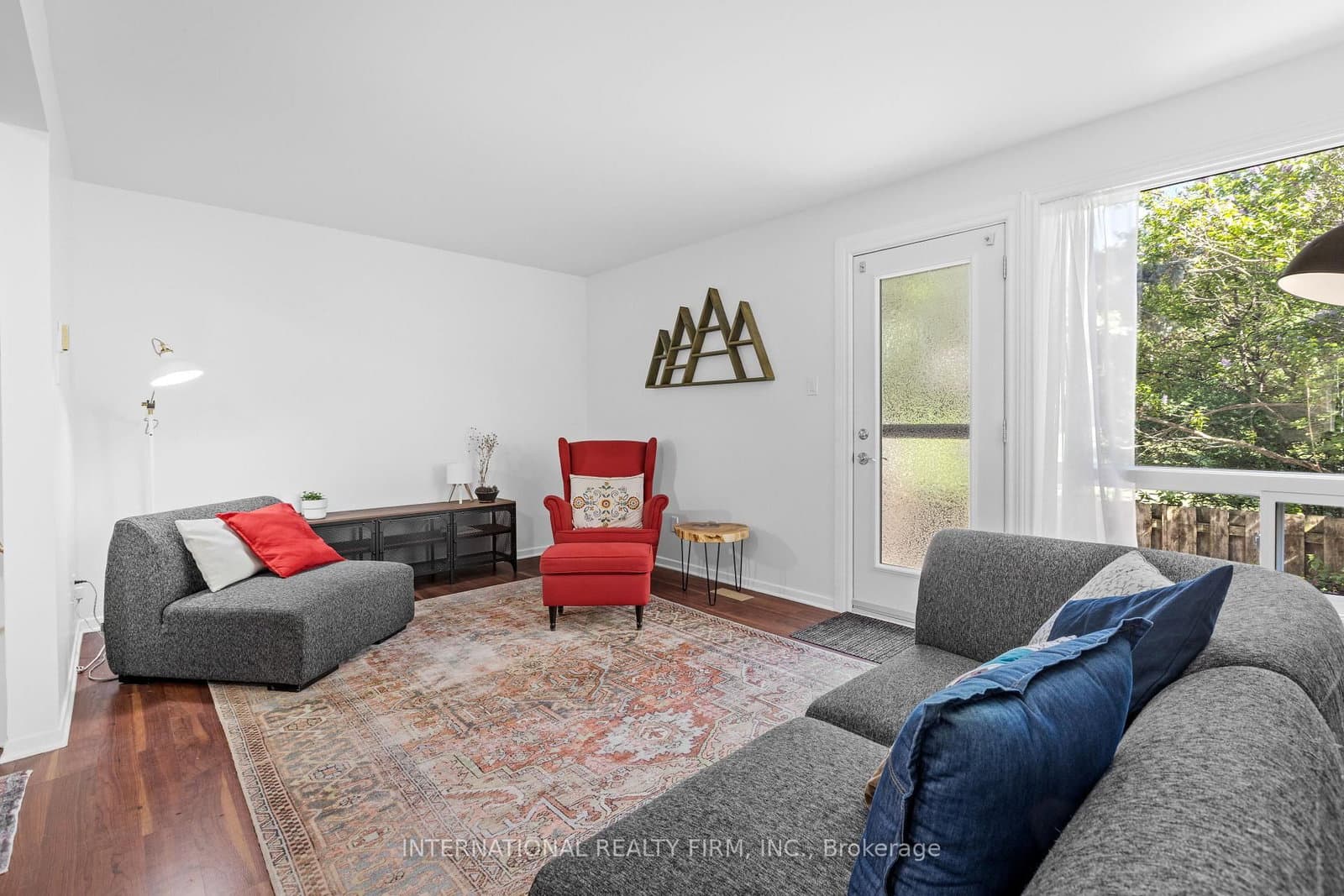 30 - 116 McClintock Way, Ottawa, ON — photo 3