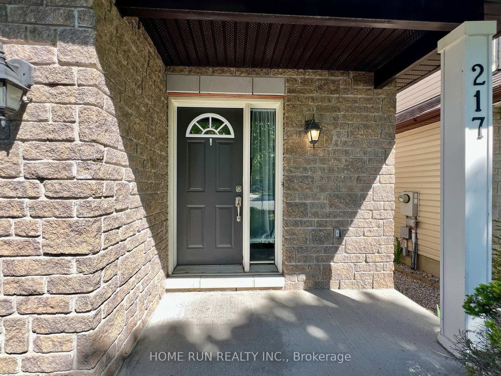 217 Deerfox Drive, Ottawa, ON — photo 3