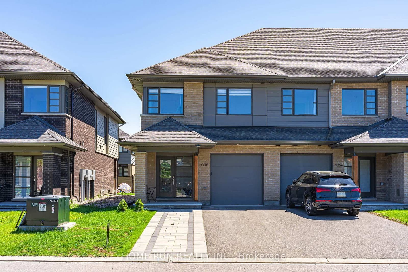 1056 Lunar Glow Crescent, Ottawa, ON