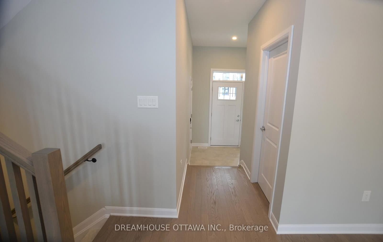 326 Gisborne Place, Ottawa, ON — photo 2