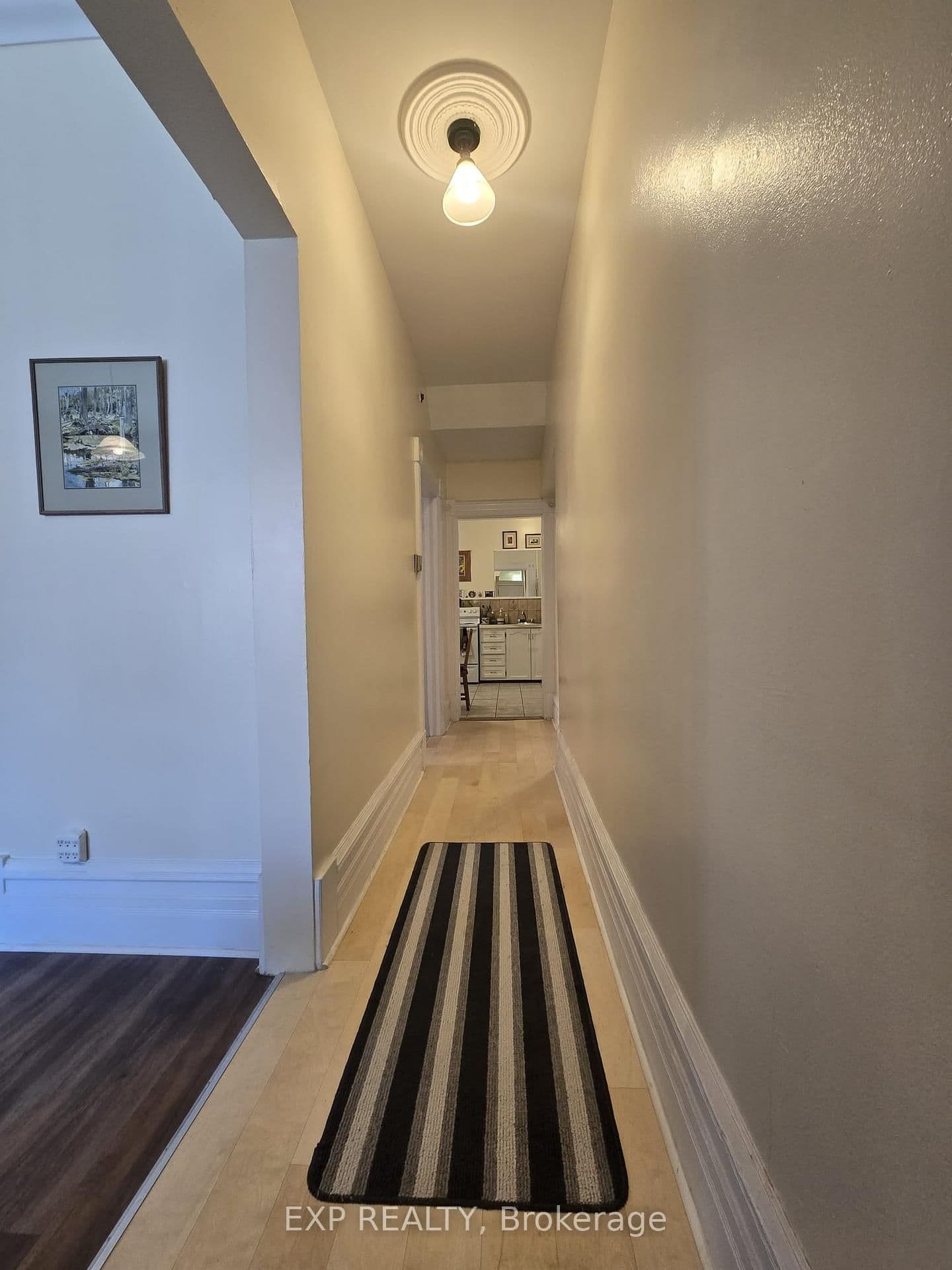 356 Gilmour Street, Ottawa, ON — photo 2