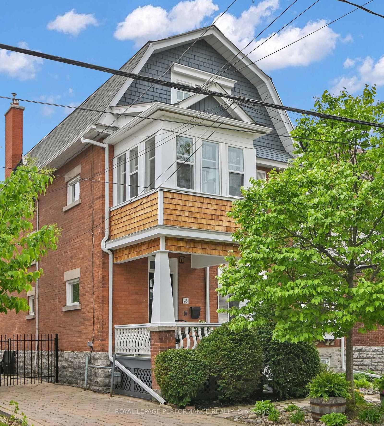 16 Ossington Avenue, Ottawa, ON