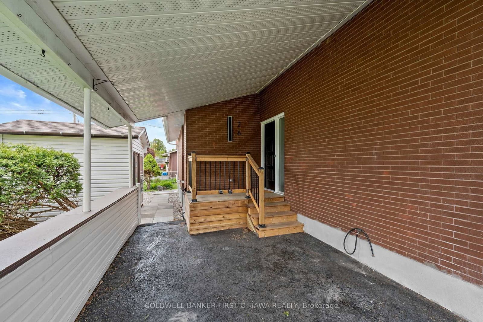 26 Spring Garden Avenue, Ottawa, ON — photo 3