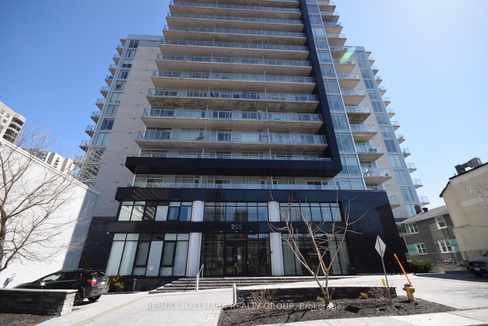 1412 - 255 Bay Street, Ottawa, ON
