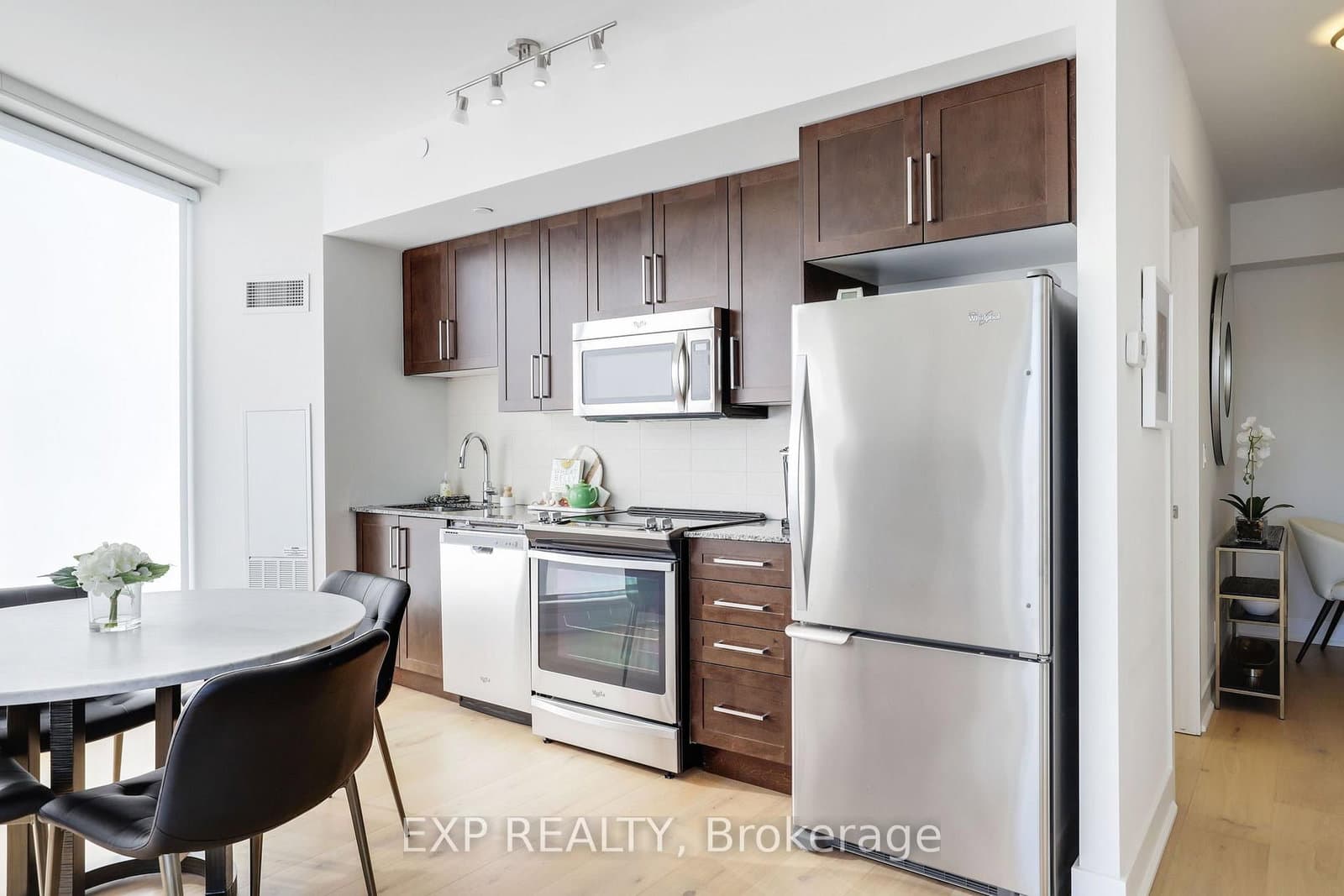 810 - 485 Richmond Road, Ottawa, ON — photo 19
