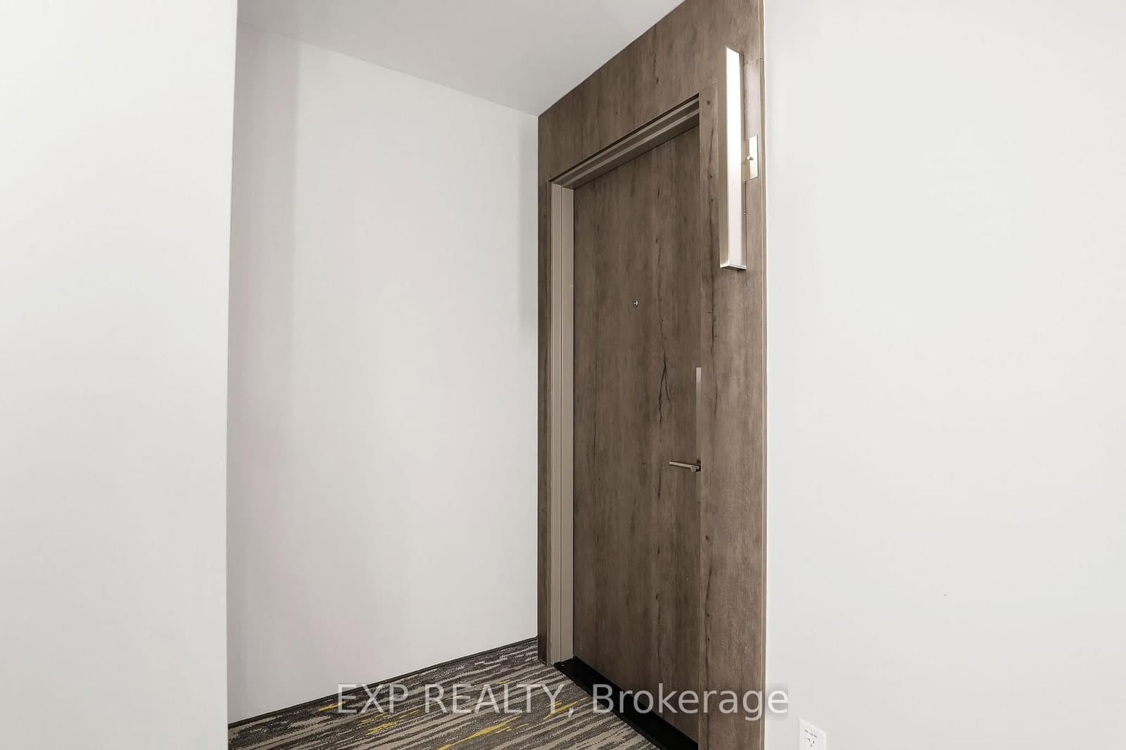 810 - 485 Richmond Road, Ottawa, ON — photo 8
