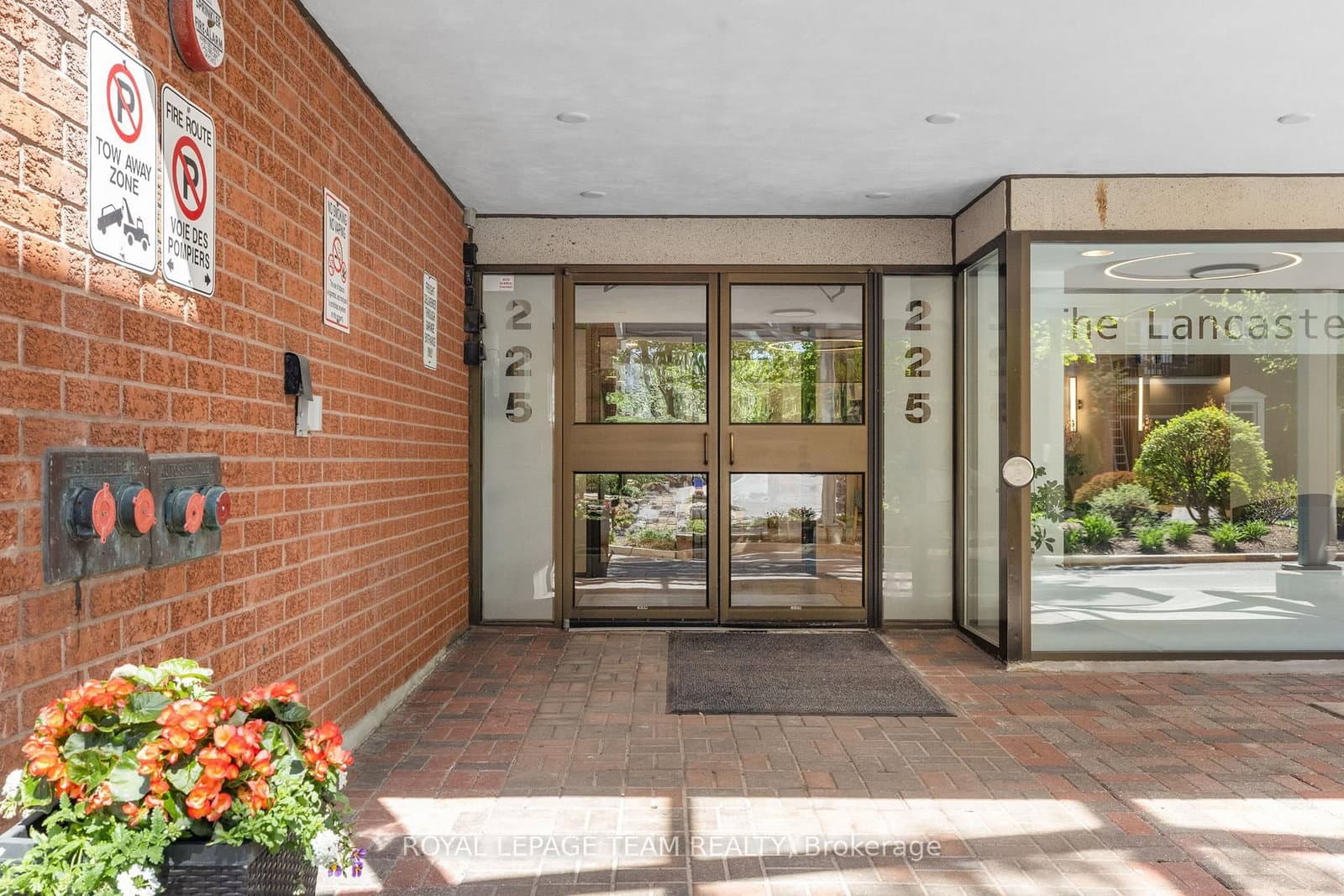 301 - 225 Alvin Road, Ottawa, ON — photo 3