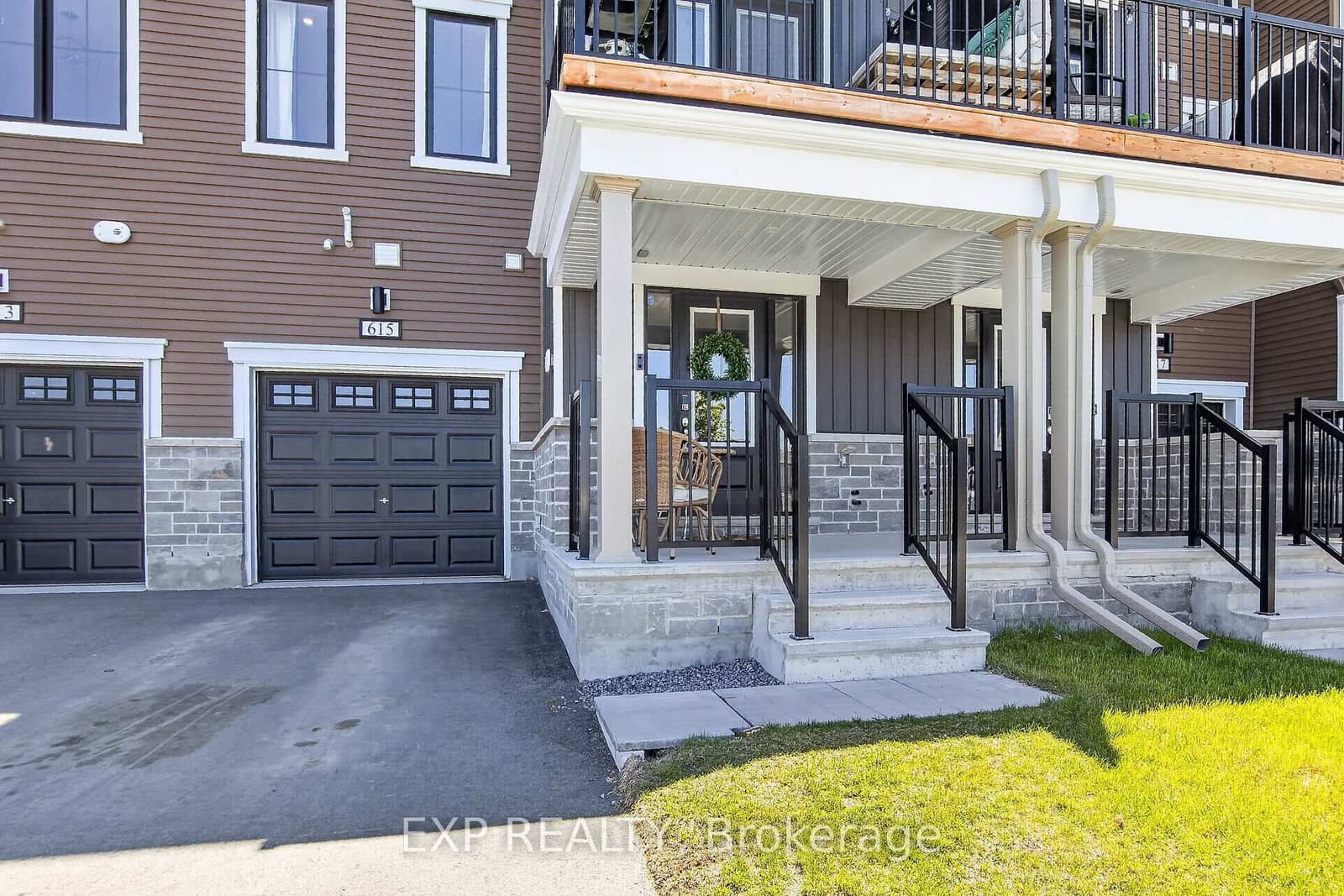 615 QUILTER Row, Richmond, ON — photo 2