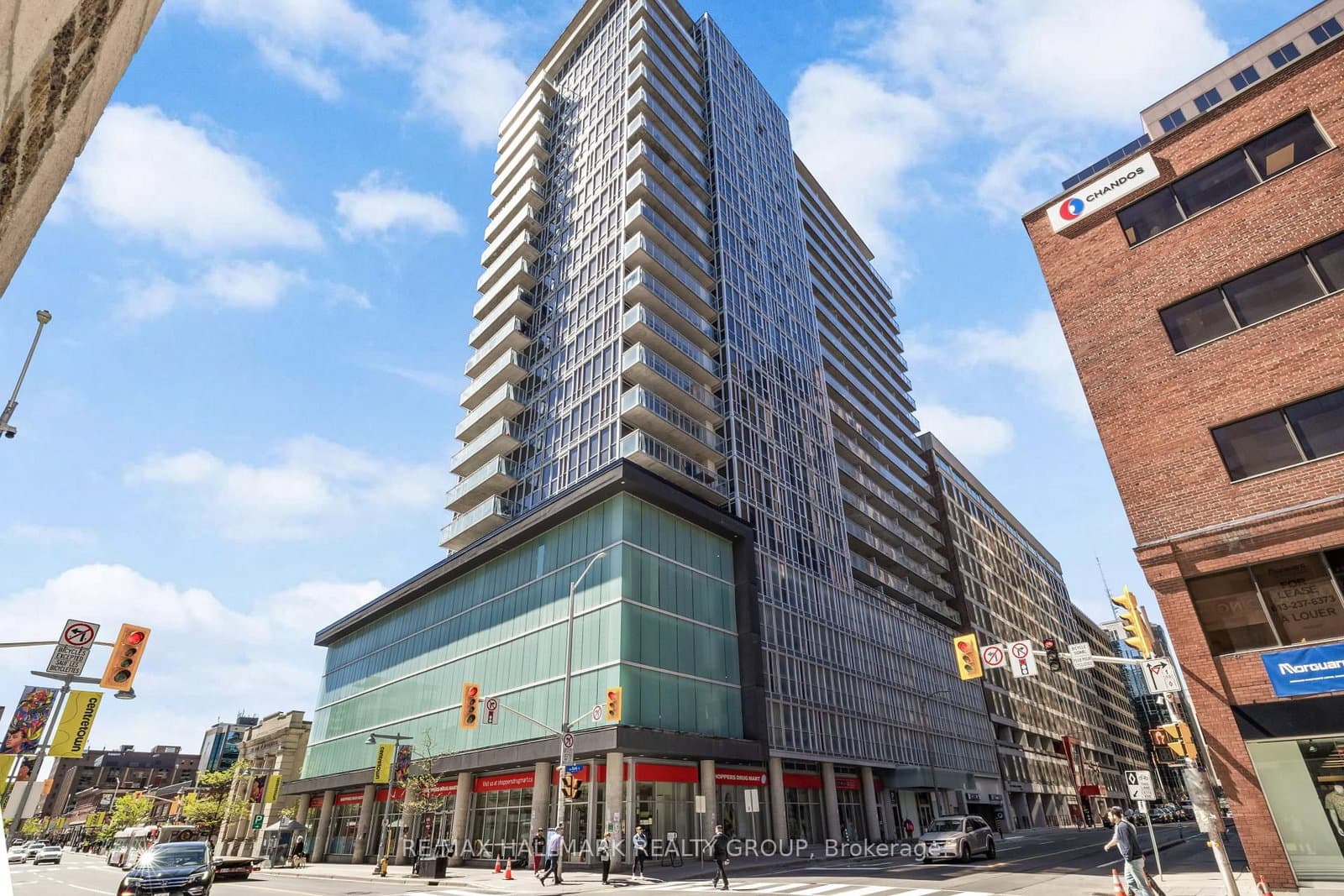 1804 - 324 Laurier Avenue, Ottawa, ON