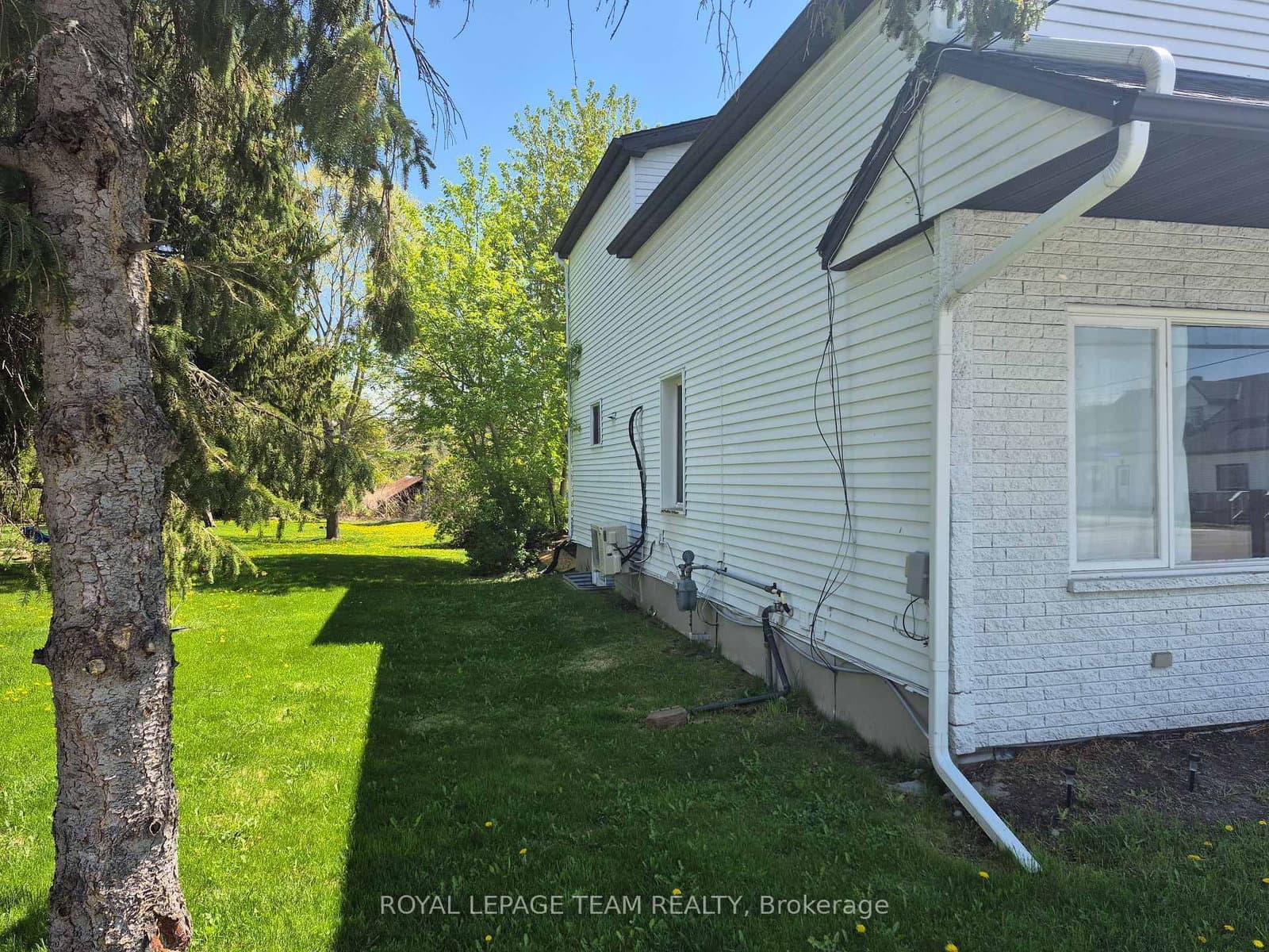 3267 Yorks Corners Road, Kenmore, ON — photo 3