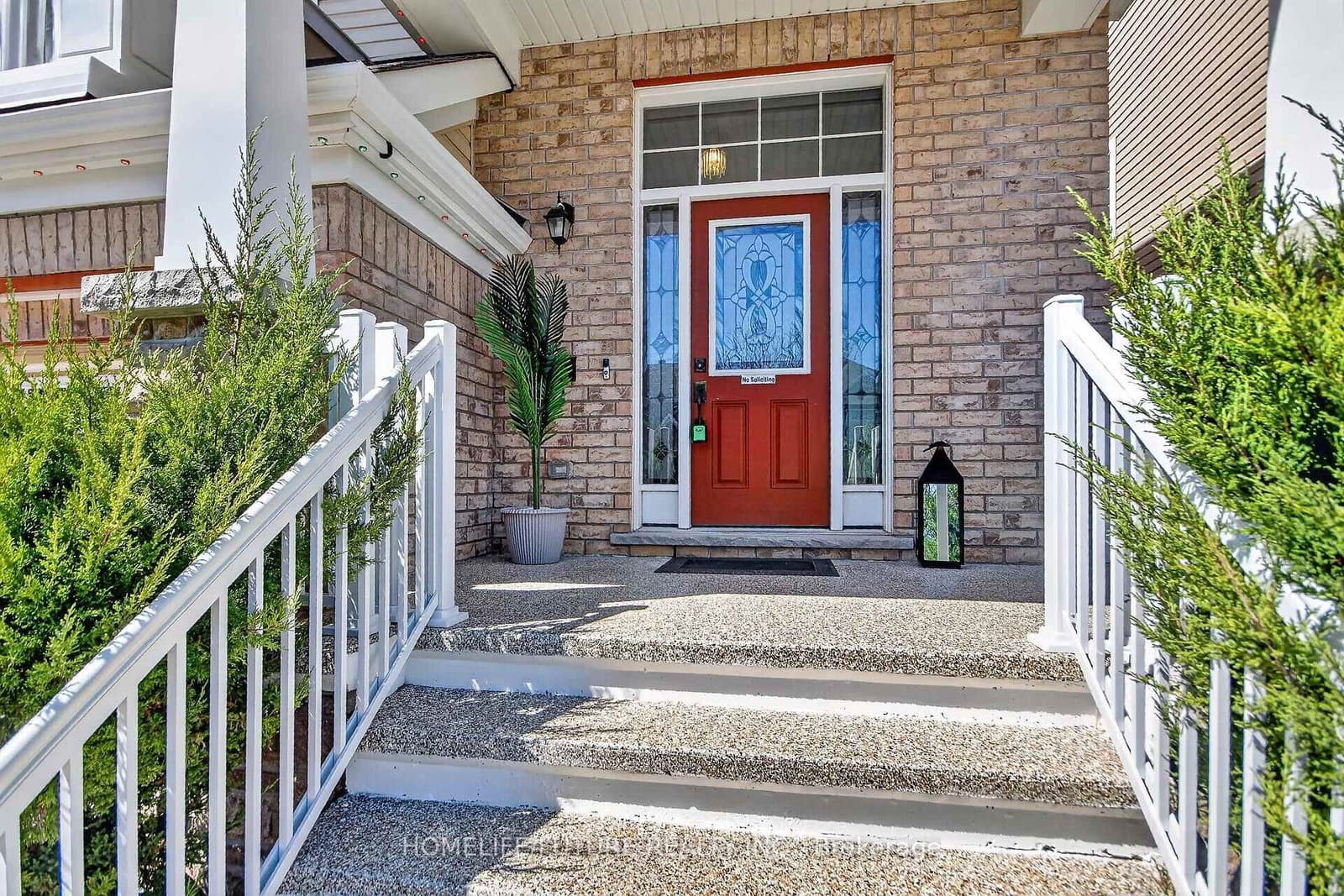644 Dundonald Drive, Ottawa, ON — photo 2
