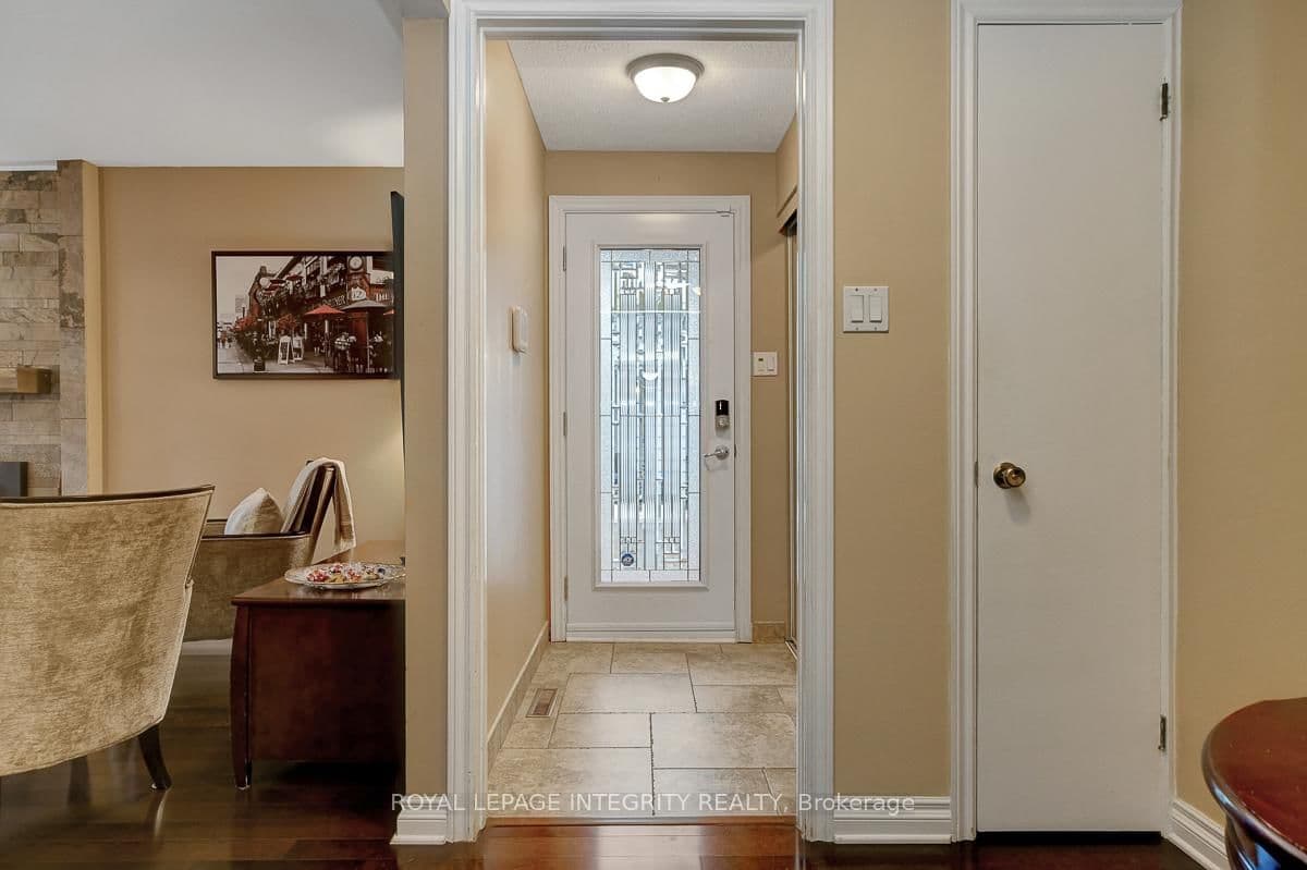 27 Birchview Road, Ottawa, ON — photo 3