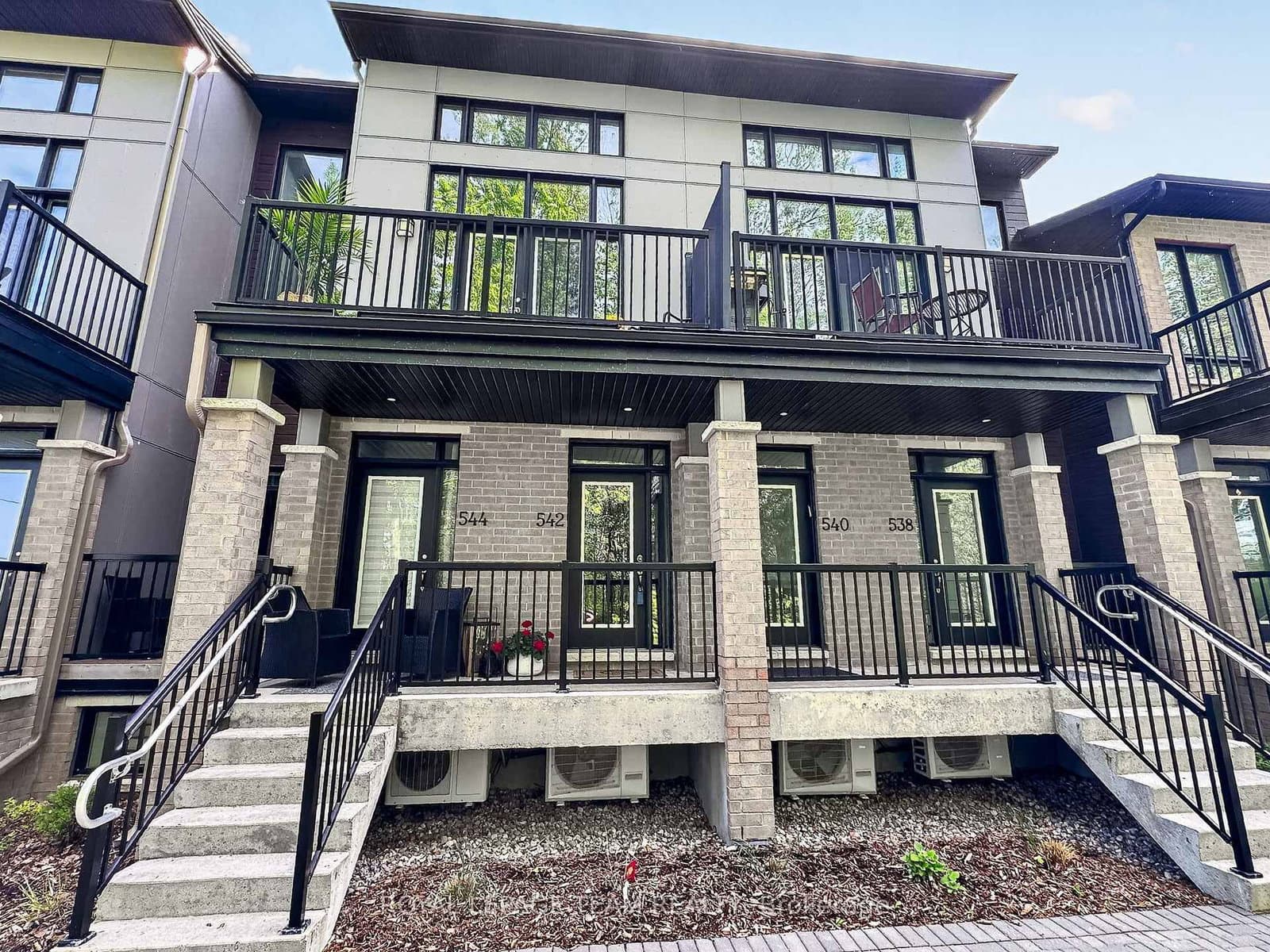 30 - 542 Crescendo Private, Ottawa, ON