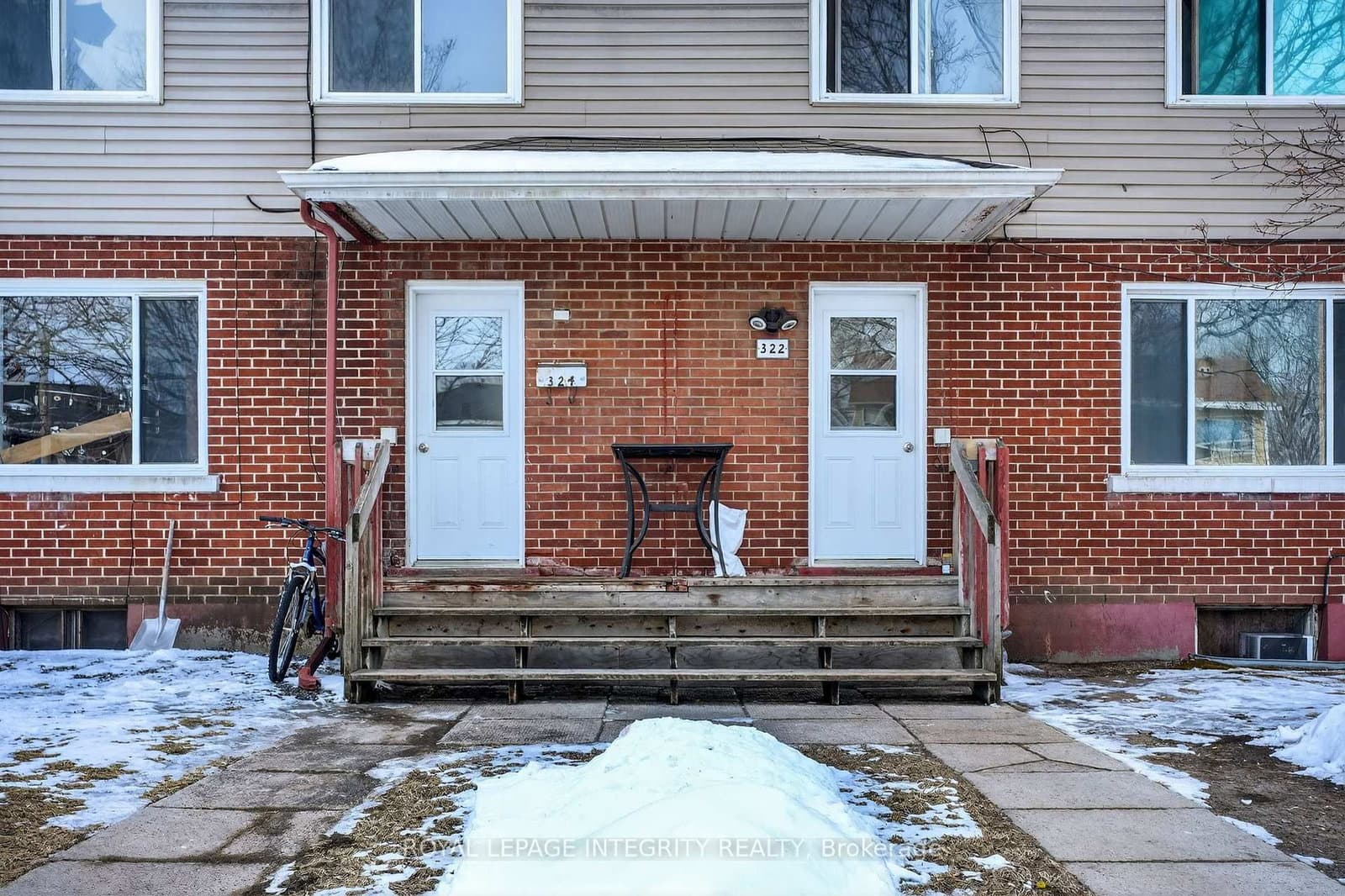 322-324 Queen Mary Street, Ottawa, ON — photo 2
